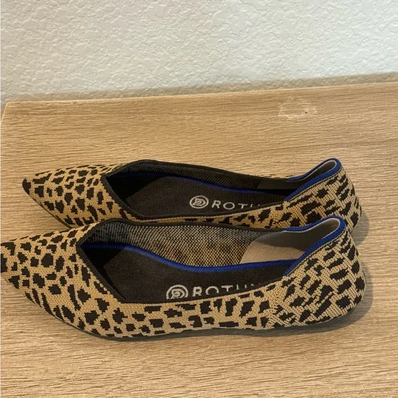 ROTHYS THE POINT WOMENS FLAT SHOES 8.5 - Picture 2 of 4